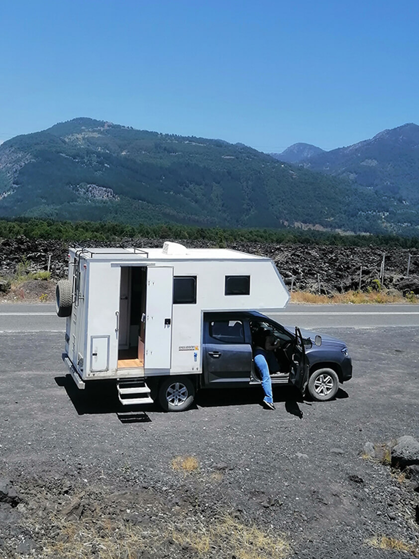 Camper Truck Double Cap